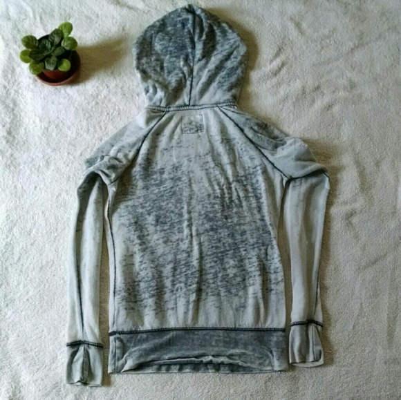 Billabong sweatshirt - Picture 2 of 4